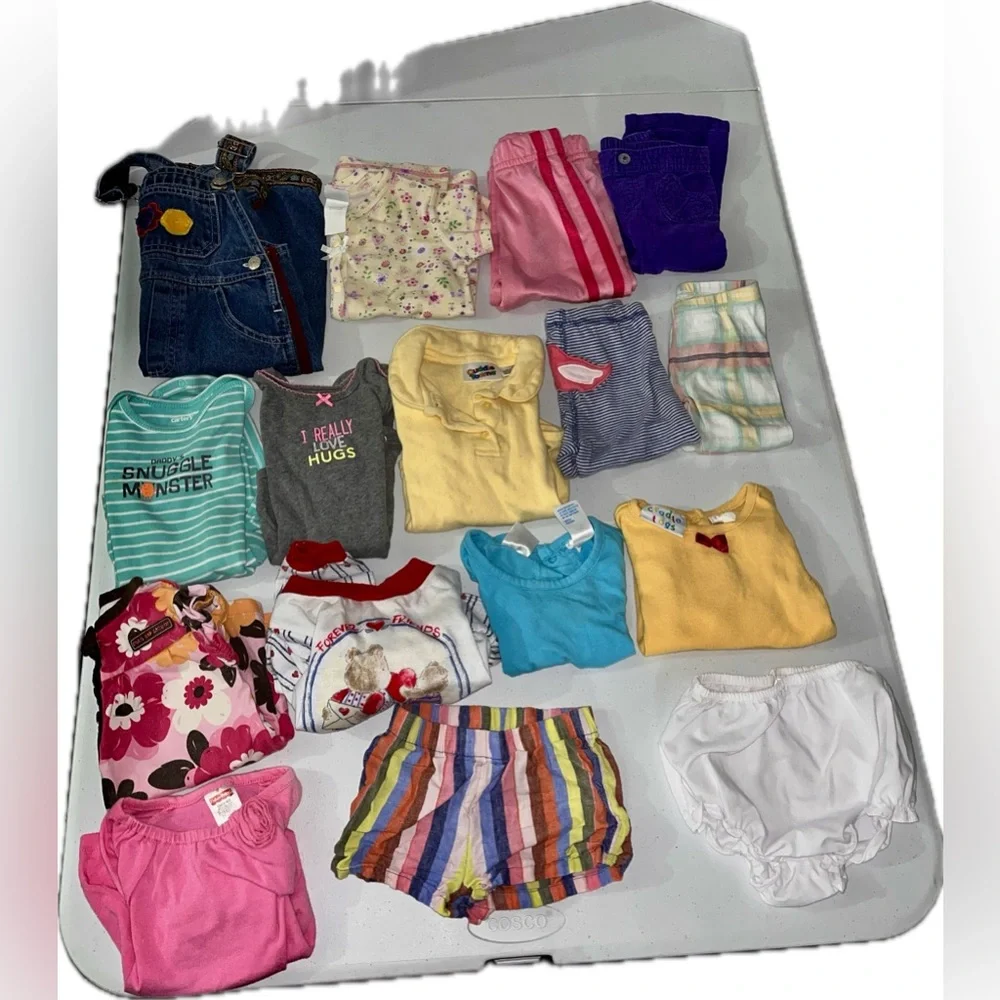 Bundle of 16 Girls Clothes